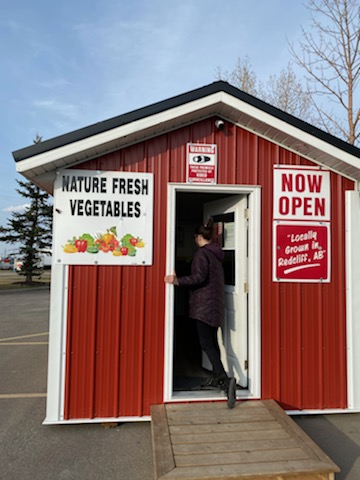Nature fresh vegetables | 300 Merganser Dr W, Chestermere, AB T1X 1L6, Canada | Phone: (403) 892-6552