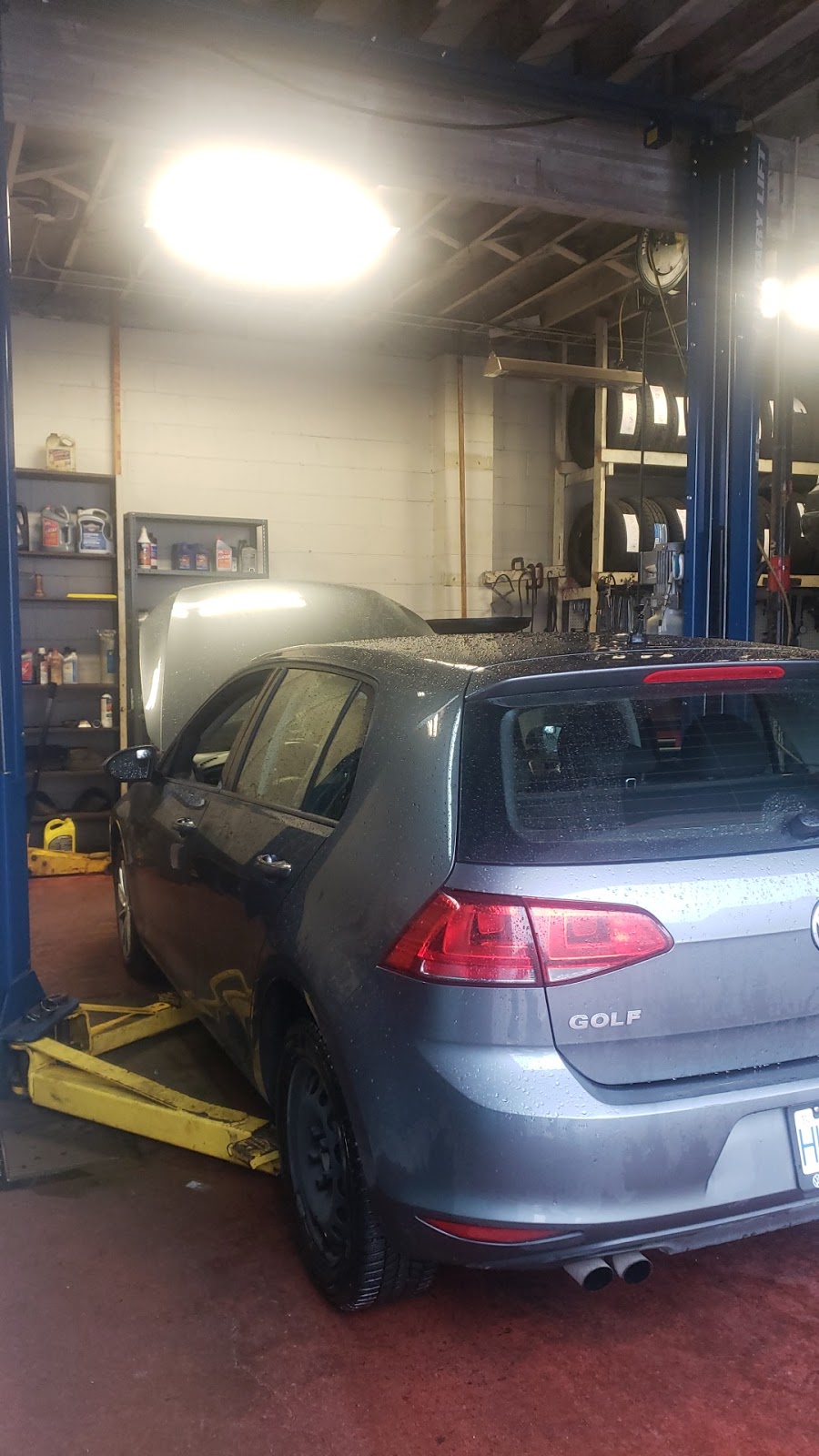 Big O Tires Surrey | 13654 104 Ave, Surrey, BC V3T 1W2, Canada | Phone: (604) 585-2388