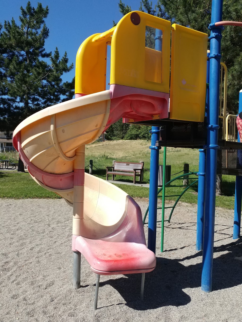 Ballou Park | 391 Moubray Rd, Kelowna, BC V1V 1R4, Canada