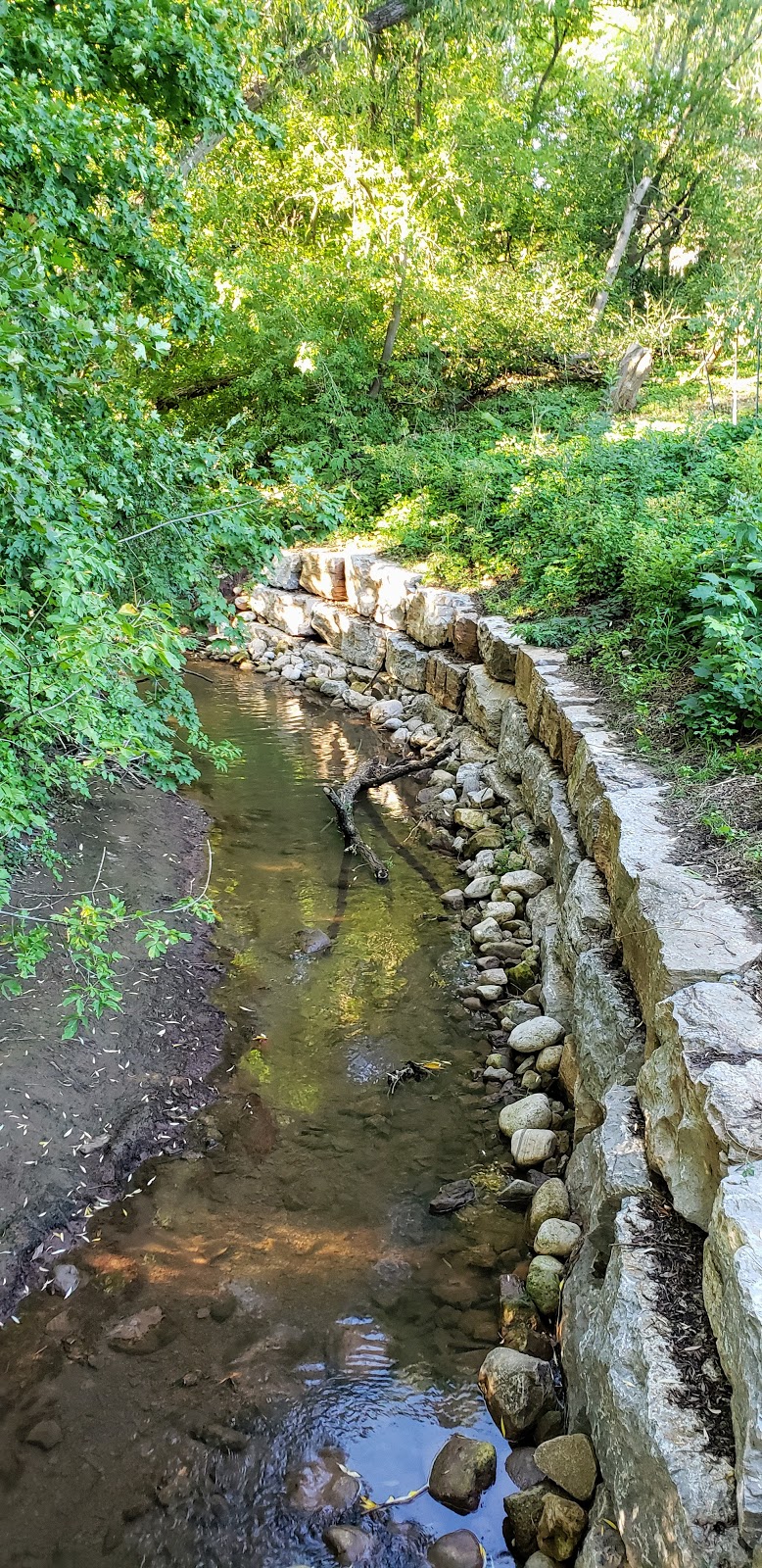 Oakdale Park Trailhead | Miller Rd, Oakville, ON L6H 1J6, Canada