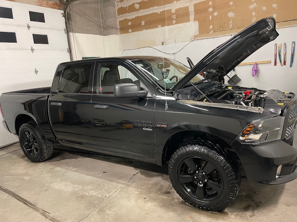 Luka Carwash & Detailing | 2489 Del Zotto Ave, Gloucester, ON K1T 3V6, Canada | Phone: (514) 699-1990