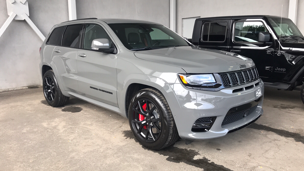 Giroux Chrysler Dodge Jeep | 1371 Rue Principale E, Sainte-Agathe-des-Monts, QC J8C 1M1, Canada | Phone: (855) 252-9771