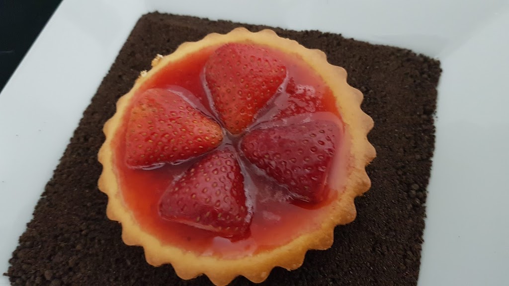 Treatz YaSelf Dessert Company | 25 Mill St, Oshawa, ON L1H 2Z4, Canada | Phone: (289) 600-3468