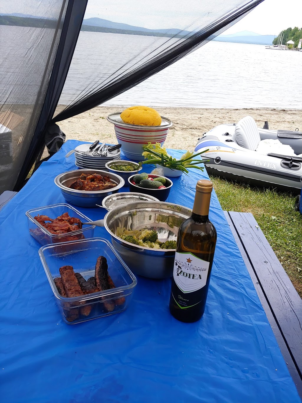 Camping De Piopolis | 109 Chemin de la Plage, Piopolis, QC G0Y 1H0, Canada | Phone: (819) 583-2114