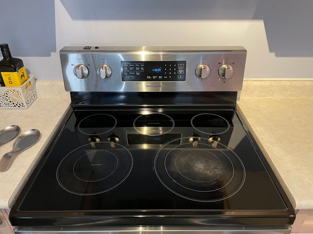 Exceptional Touch Cleaning | 4148 4th Line, Cookstown, ON L0L 1L0, Canada | Phone: (705) 715-2156