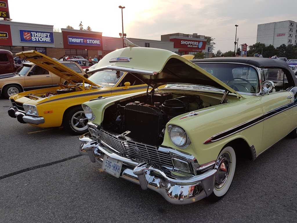 Highland Park Shopping Centre | 525 Highland Rd W, Kitchener, ON N2M 5P4, Canada | Phone: (519) 744-5942