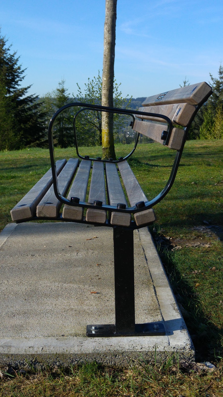 Robson Park | 1420 Pinetree Way, Coquitlam, BC V3E 6A3, Canada | Phone: (604) 927-3000