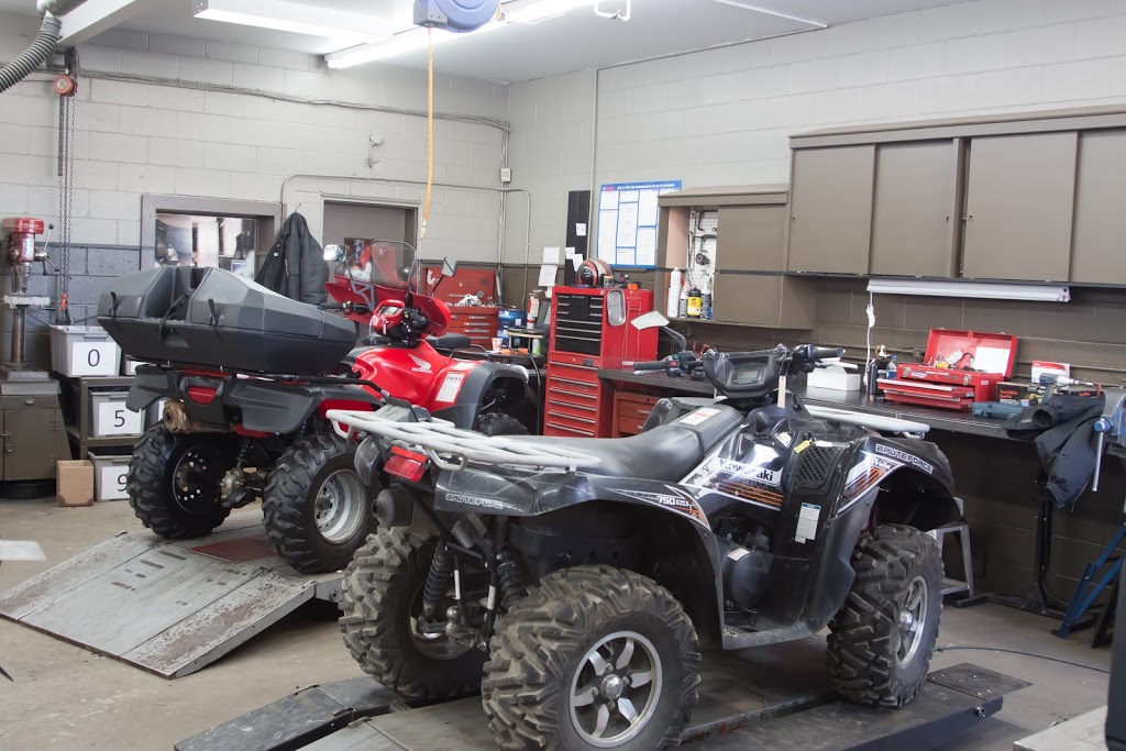 Nadon Sport Lachute Inc | 280 Avenue Béthany, Lachute, QC J8H 2M8, Canada | Phone: (450) 562-2272