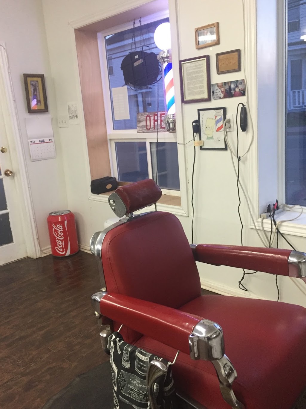 Amherst Barber Shop | 2 Albion St, Amherst, NS B4H 2V3, Canada | Phone: (902) 694-6698