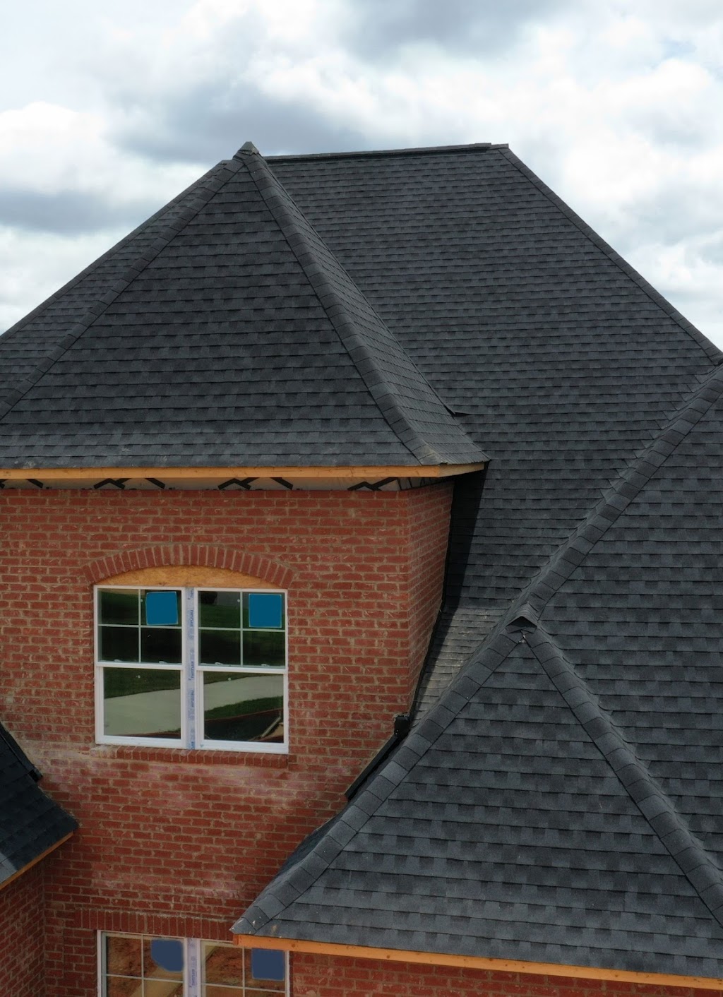 Tough Roofing Richmond | 5380 Smith Dr 56 A, Richmond, BC V6V 2K8, Canada | Phone: (604) 210-3440