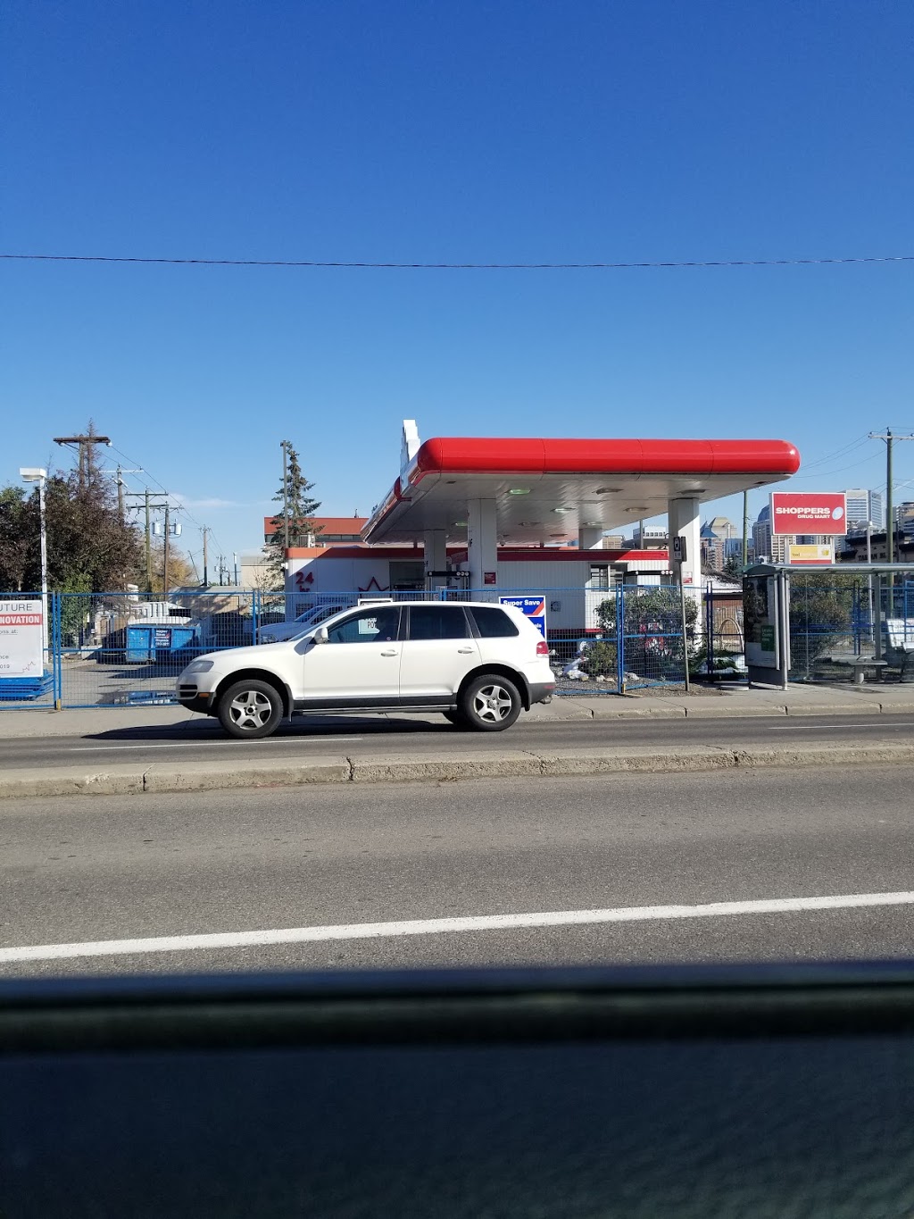 Petro-Canada | 1438 Kensington Rd NW, Calgary, AB T2N 3P9, Canada | Phone: (403) 283-1503