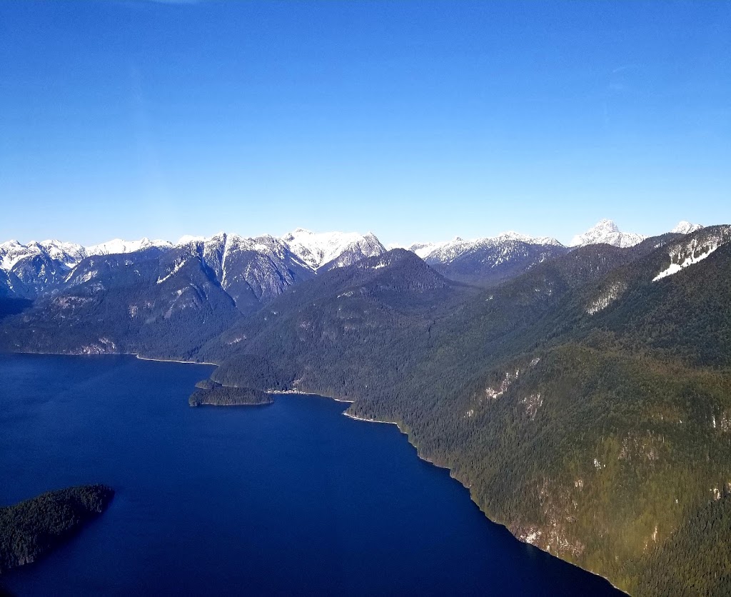 Canadian Aviation College | Hangar 72, 18300 Ford Rd, Pitt Meadows, BC V3Y 0C6, Canada | Phone: (604) 299-7777