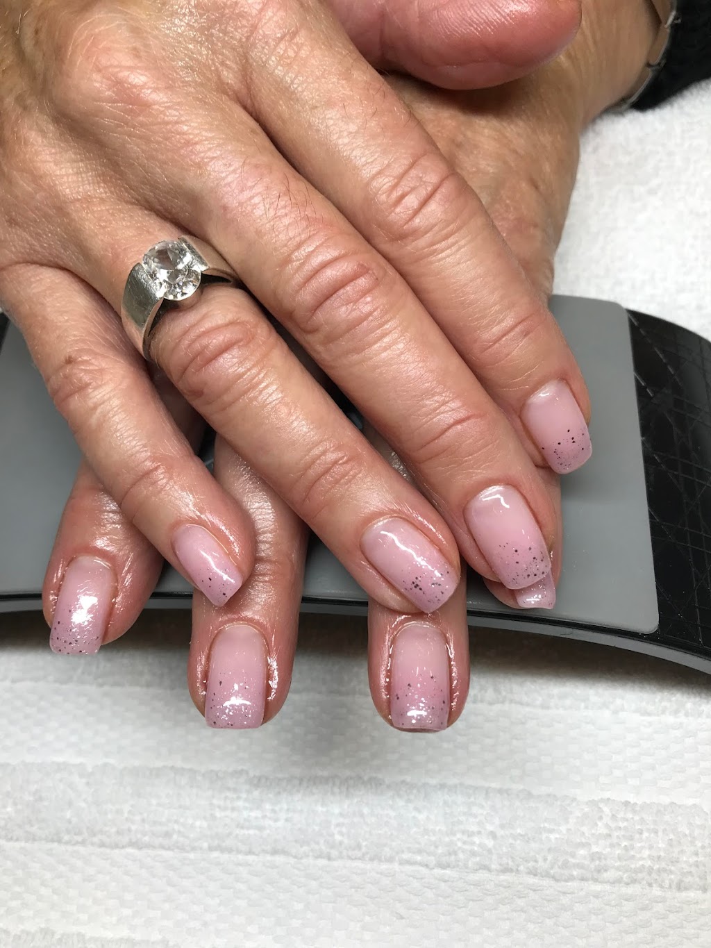 Sixth Sense Spa & Nail Lounge | 7575 Weston Rd unit 114, Woodbridge, ON L4L 9K5, Canada | Phone: (289) 657-8866