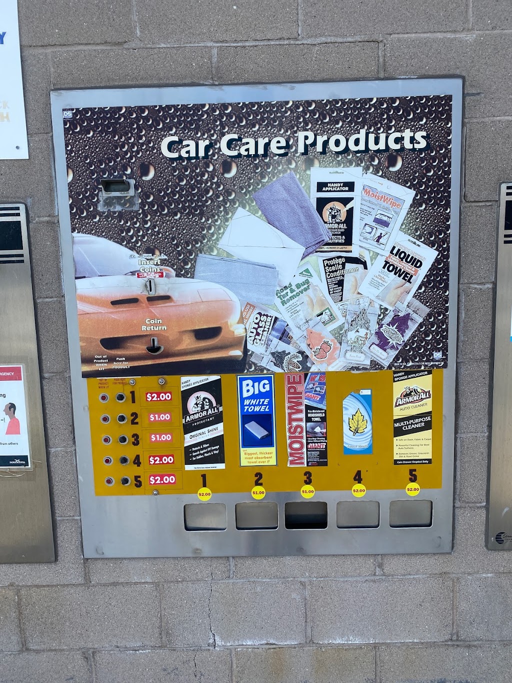 Rubber Duck Car Wash | 6385 Lady Hammond Rd, Halifax, NS B3K 2S2, Canada | Phone: (902) 456-5513