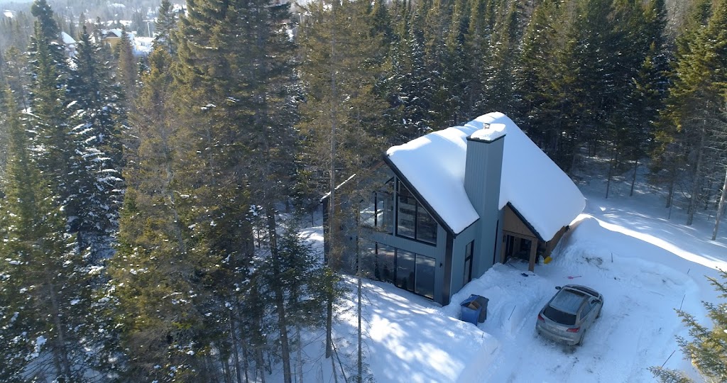 Chalet le Refuge-831, OXYGEN SAINT-CÔME | 831 Rue Val St Côme, Saint-Côme, QC J0K 2B0, Canada | Phone: (514) 835-7777