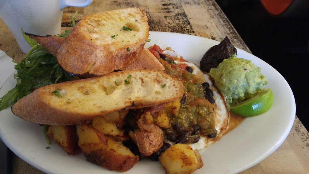 Easy Restaurant | 1645 Queen St W, Toronto, ON M6R 1A9, Canada | Phone: (416) 537-4893