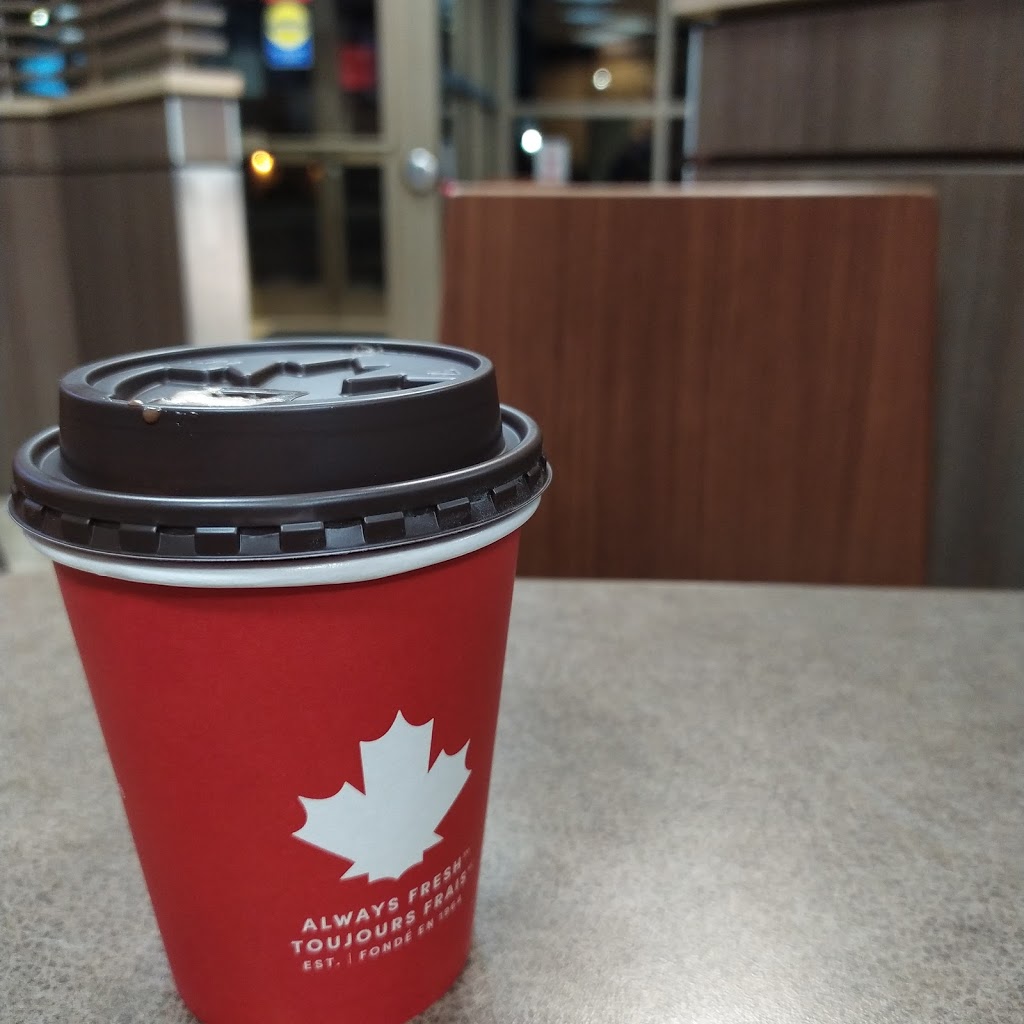 Tim Hortons | 212 Welland Ave, St. Catharines, ON L2R 2P2, Canada | Phone: (905) 682-4129