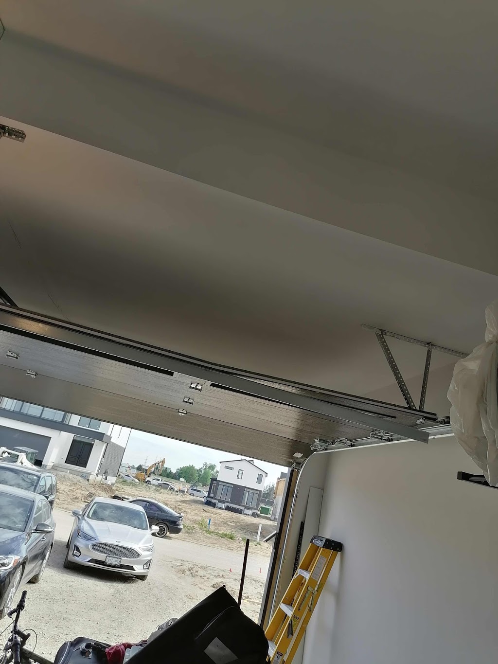 Quality garage doors | 2179 Wickerson Rd, London, ON N6K 0C3, Canada | Phone: (226) 973-8500