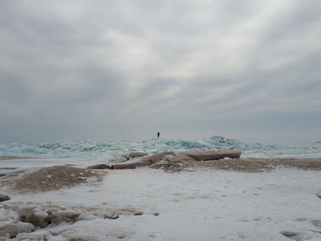 Waverly Beach Park | 271 Helena St, Fort Erie, ON L2A 5Z7, Canada