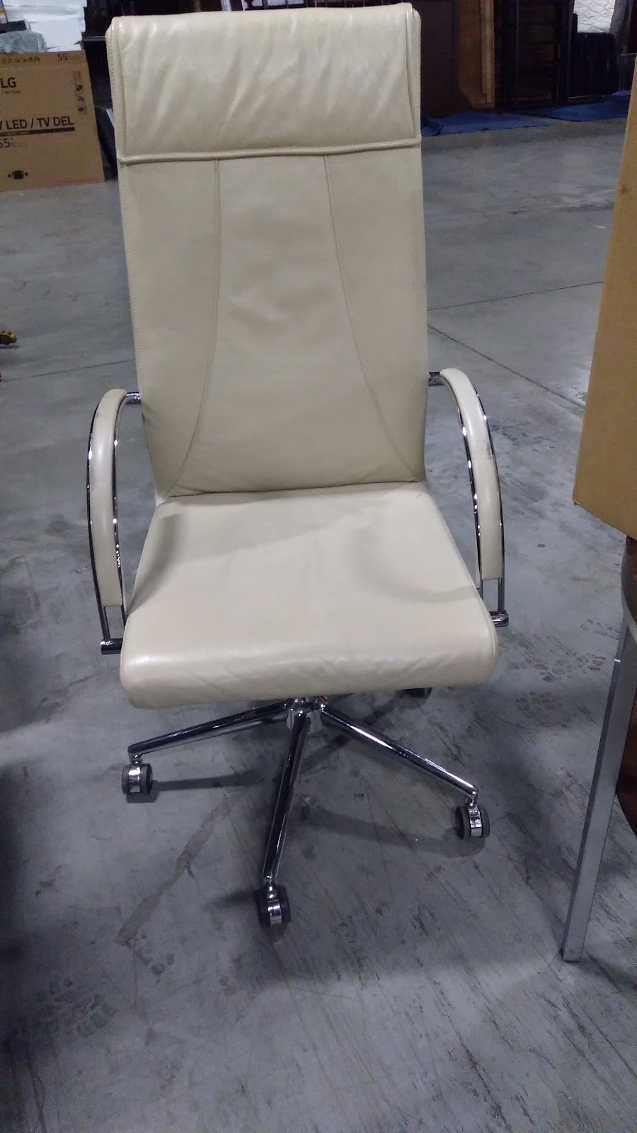 Royal Anne Liquidations Ltd. | 2130 S Service Rd W, Oakville, ON L6L 5N1, Canada | Phone: (905) 465-2268