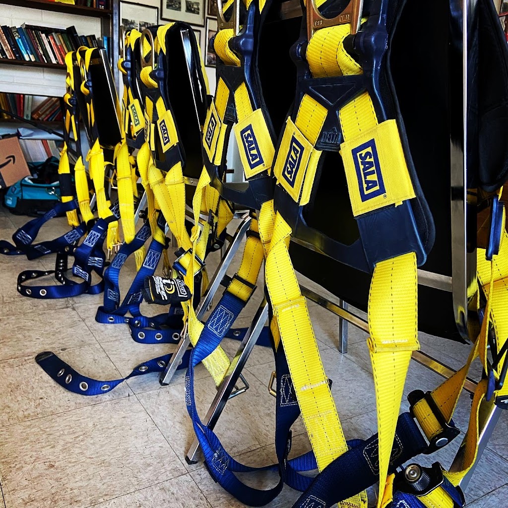 Benbow Safety Training | 2769 Penelope Pl, Victoria, BC V9B 3K3, Canada | Phone: (250) 885-2769