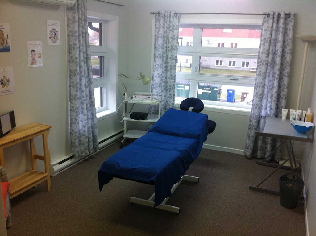 Clinique Douce Santé | 127 Rue Visitation #203, Saint-Charles-Borromée, QC J6E 4N4, Canada | Phone: (450) 759-9518