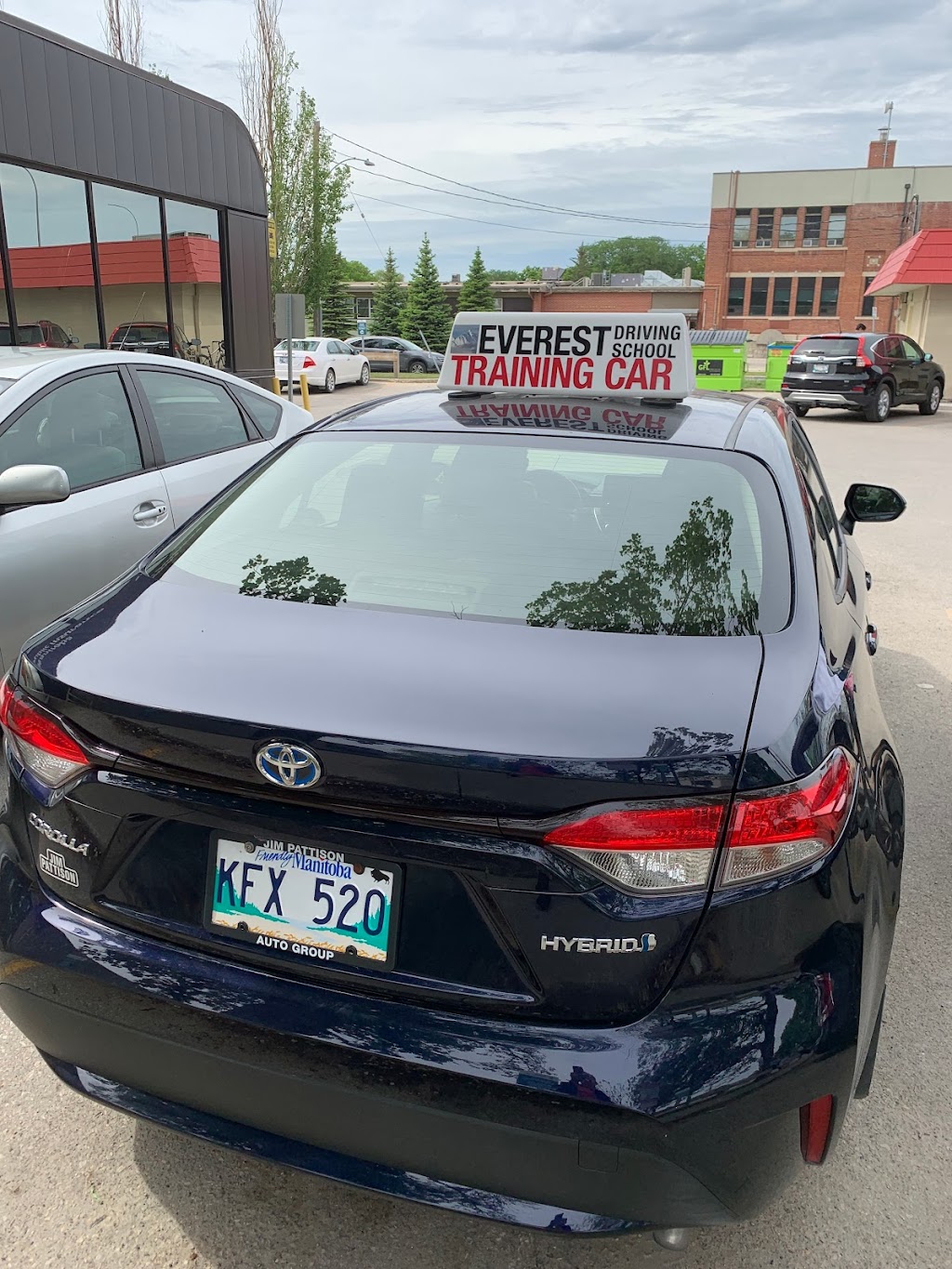 Everest Driving School | 49 Burning Bush Bay, Winnipeg, MB R2J 2E9, Canada | Phone: (204) 890-6524