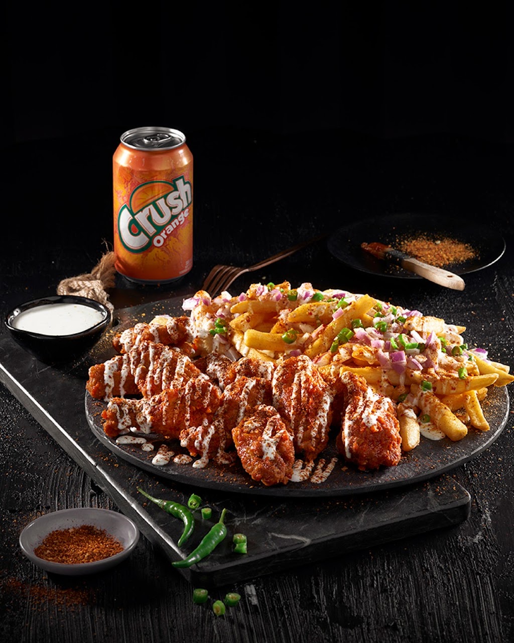 6IXTY WINGS | 15400 Hurontario St, Town Of Caledon, ON L7C 2C3, Canada | Phone: (519) 303-9509