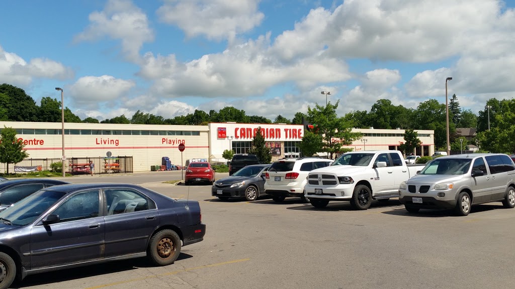 Canadian Tire | 248 Broadway, Tillsonburg, ON N4G 3R4, Canada | Phone: (519) 842-5926