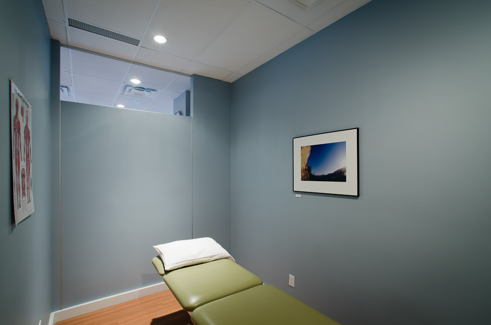 INSYNC PHYSIO Vancouver | 4088 Cambie St #102, Vancouver, BC V5Z 2X8, Canada | Phone: (604) 566-9716