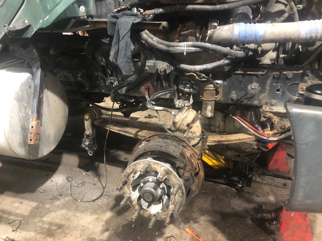 Specialized Truck Trailer Repair Inc. | 7407 Bren Rd, Mississauga, ON L4T 1H3, Canada | Phone: (416) 891-2974