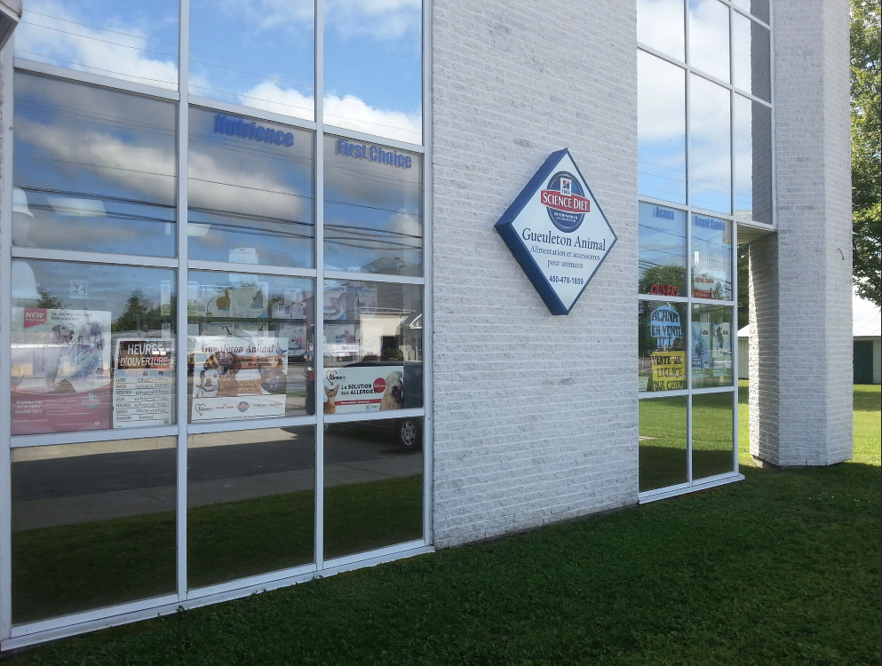 Le Gueuleton Animal | 479 Boulevard Ste Anne #103, Sainte-Anne-des-Plaines, QC J0N 1H0, Canada | Phone: (450) 478-1859