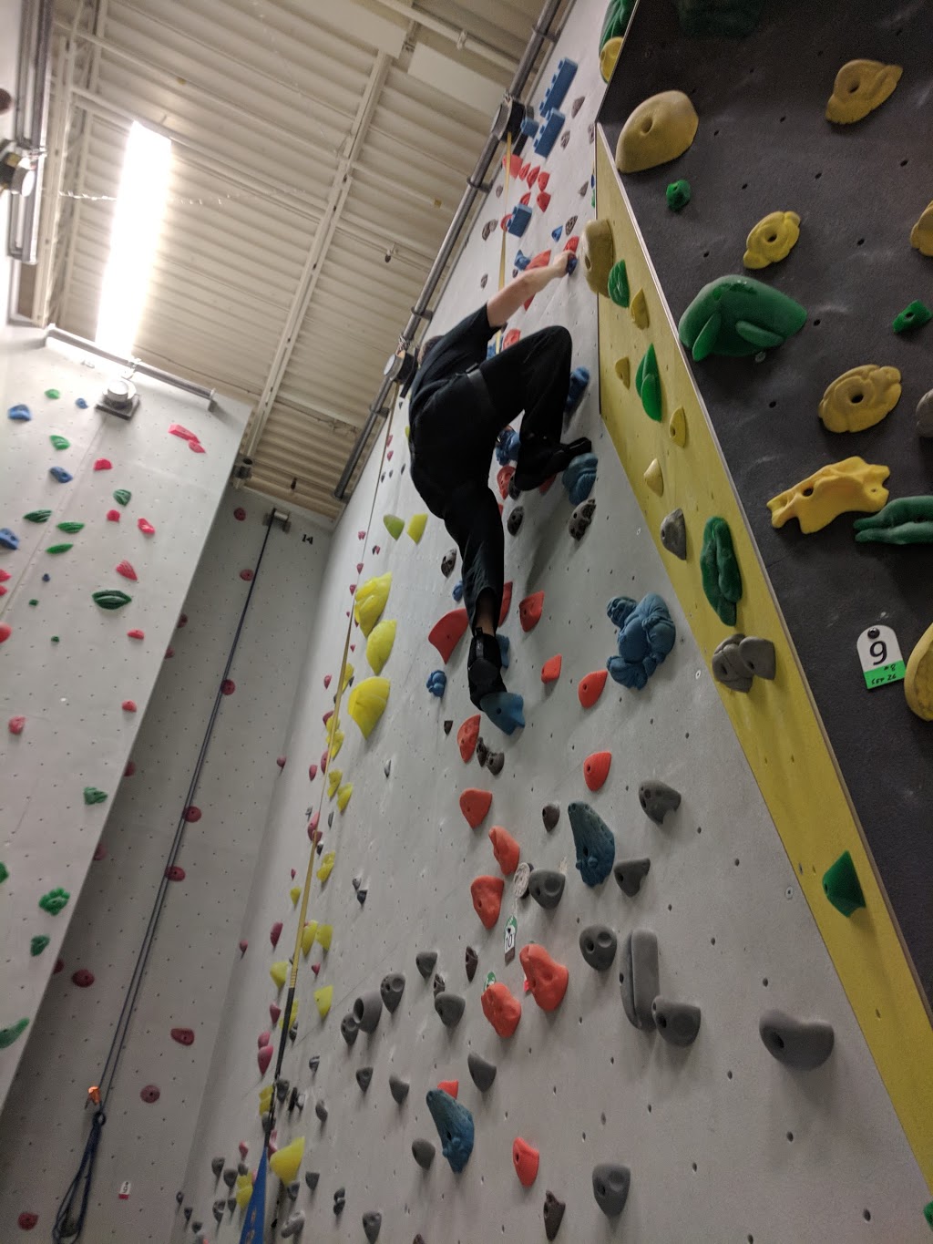 Climbers Rock Inc. | 5155 Harvester Rd #1, Burlington, ON L7L 6V2, Canada | Phone: (905) 633-7625