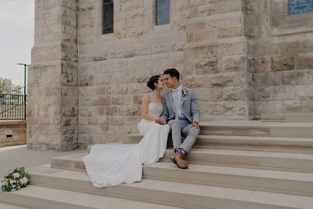 Bryns Photography | 878 Paisley Rd, Guelph, ON N1K 1V8, Canada | Phone: (226) 343-7710