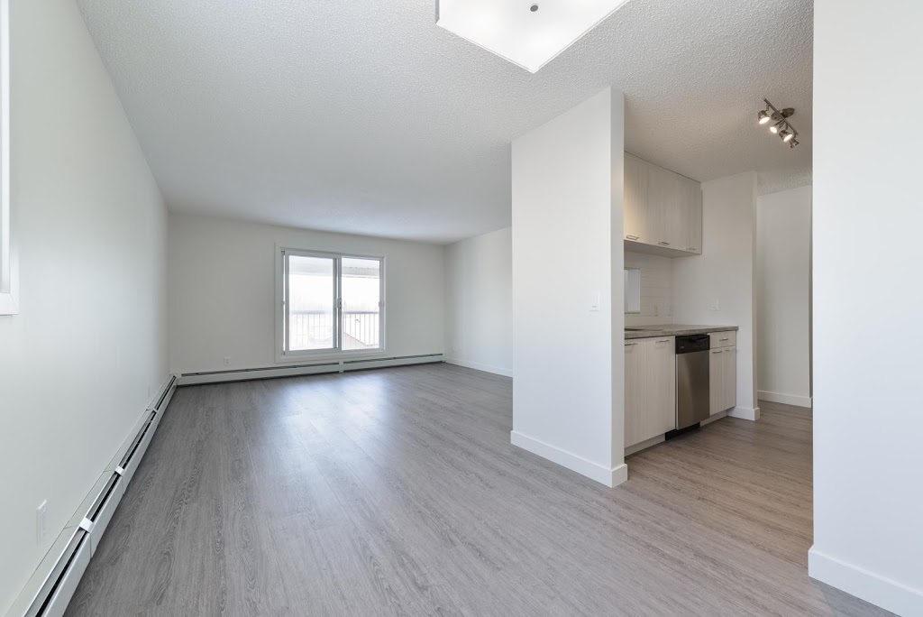 Westridge Estates B | 7611 172 St NW, Edmonton, AB T5T 2P9, Canada | Phone: (780) 413-9251