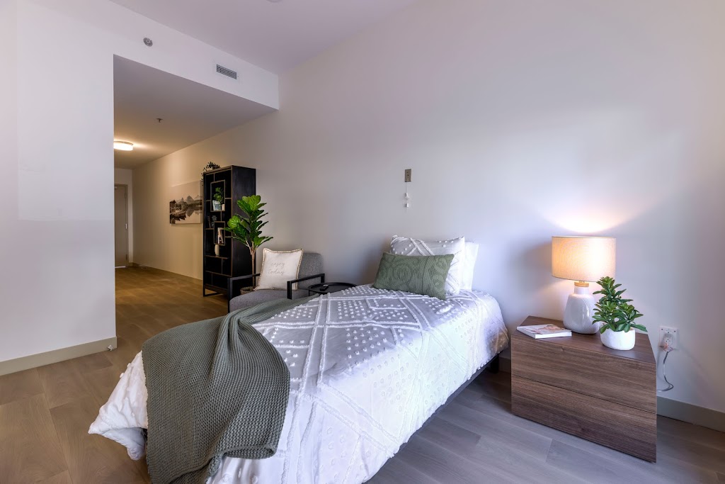 Jazz Newman | 7315 Bd Newman, LaSalle, QC H8N 0H8, Canada | Phone: (514) 744-9191
