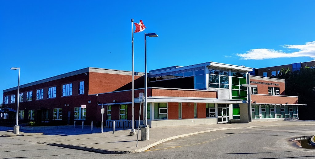 Monsignor Lee Separate School | 14 Fittons Rd E, Orillia, ON L3V 2H9, Canada | Phone: (705) 326-3601
