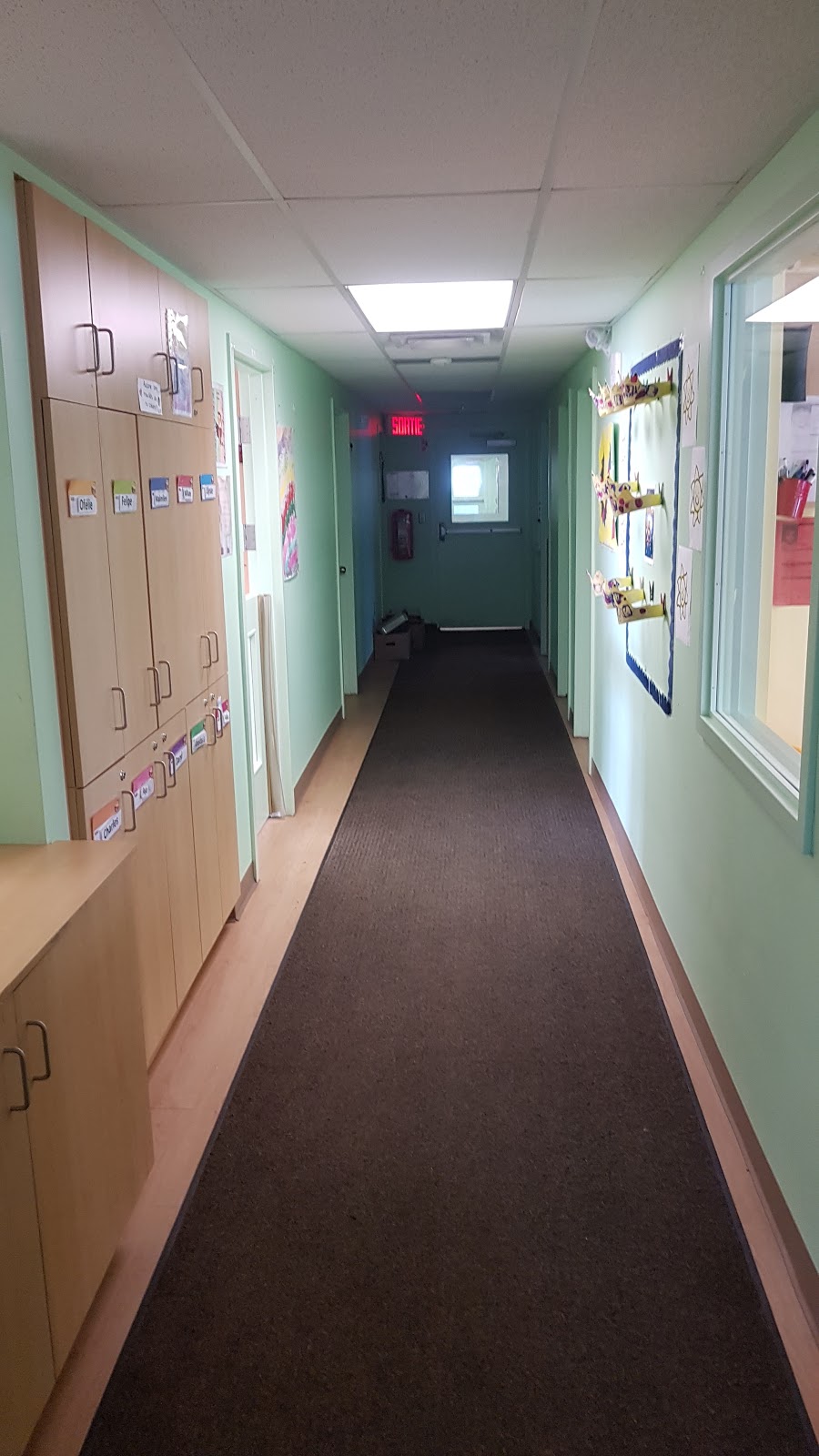 LaGarderie le Petit Soleil Ste-Catherine | 4020 Rue des Aigles, Sainte-Catherine, QC J5C 1S7, Canada | Phone: (450) 923-0060