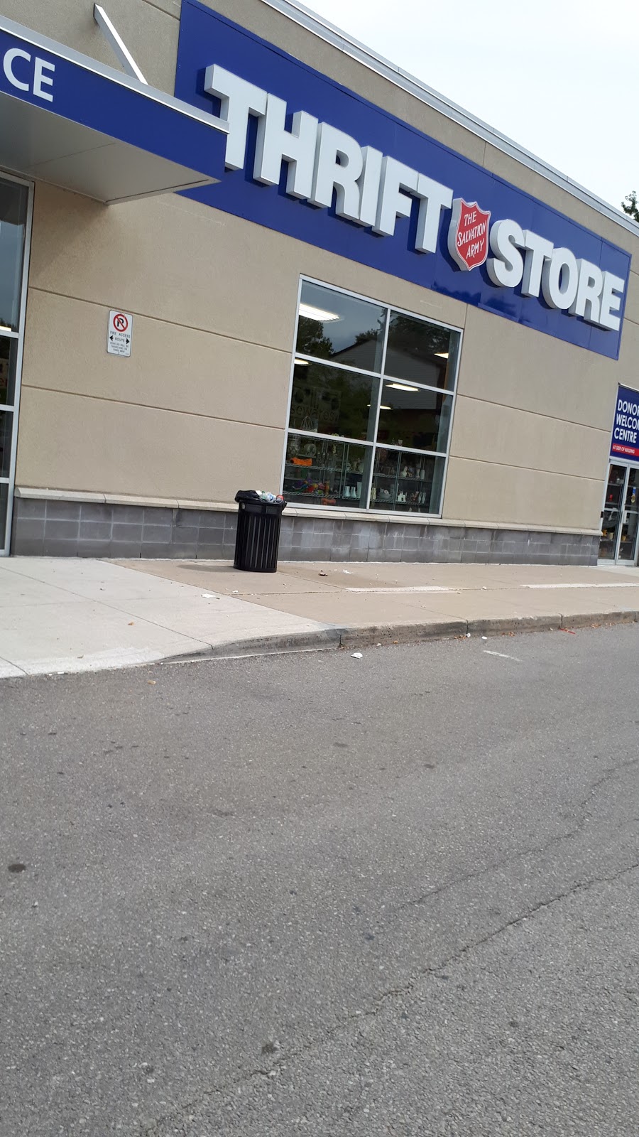 The Salvation Army Thrift Store | 2500 Barton St E, Hamilton, ON L8E 4A2, Canada | Phone: (905) 578-1561