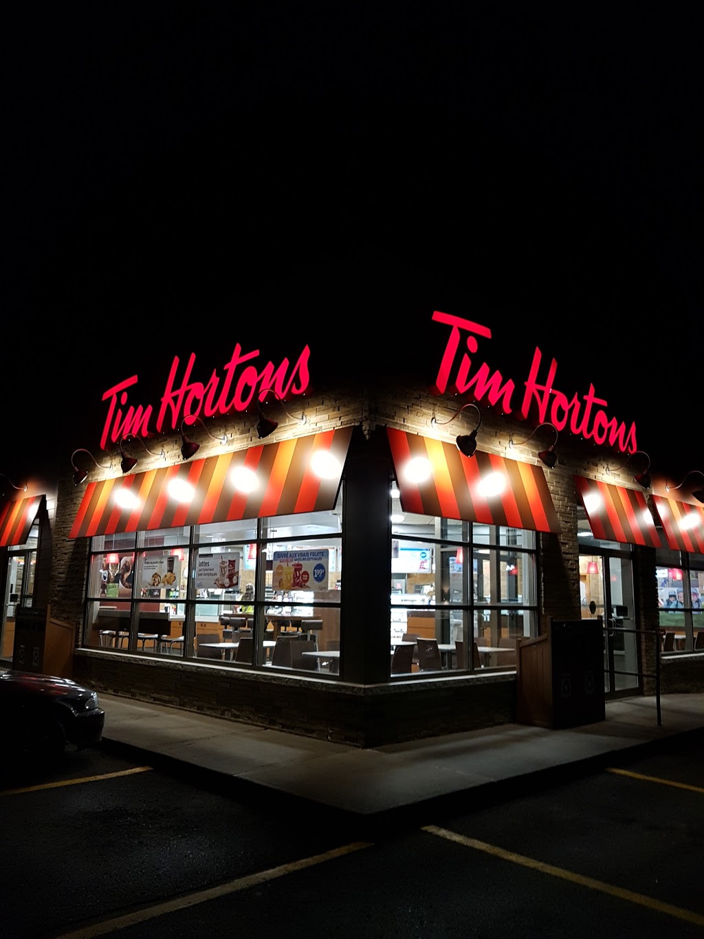 Tim Hortons | 79 Chemin de Lavaltrie, Lavaltrie, QC J5T 2H5, Canada | Phone: (450) 586-6622