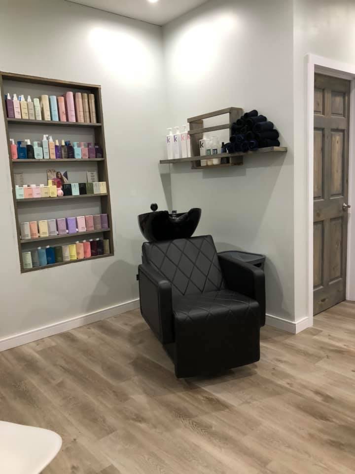 DTS Salon | 200 Philip Dr, Fall River, NS B2T 1H7, Canada | Phone: (902) 233-9764