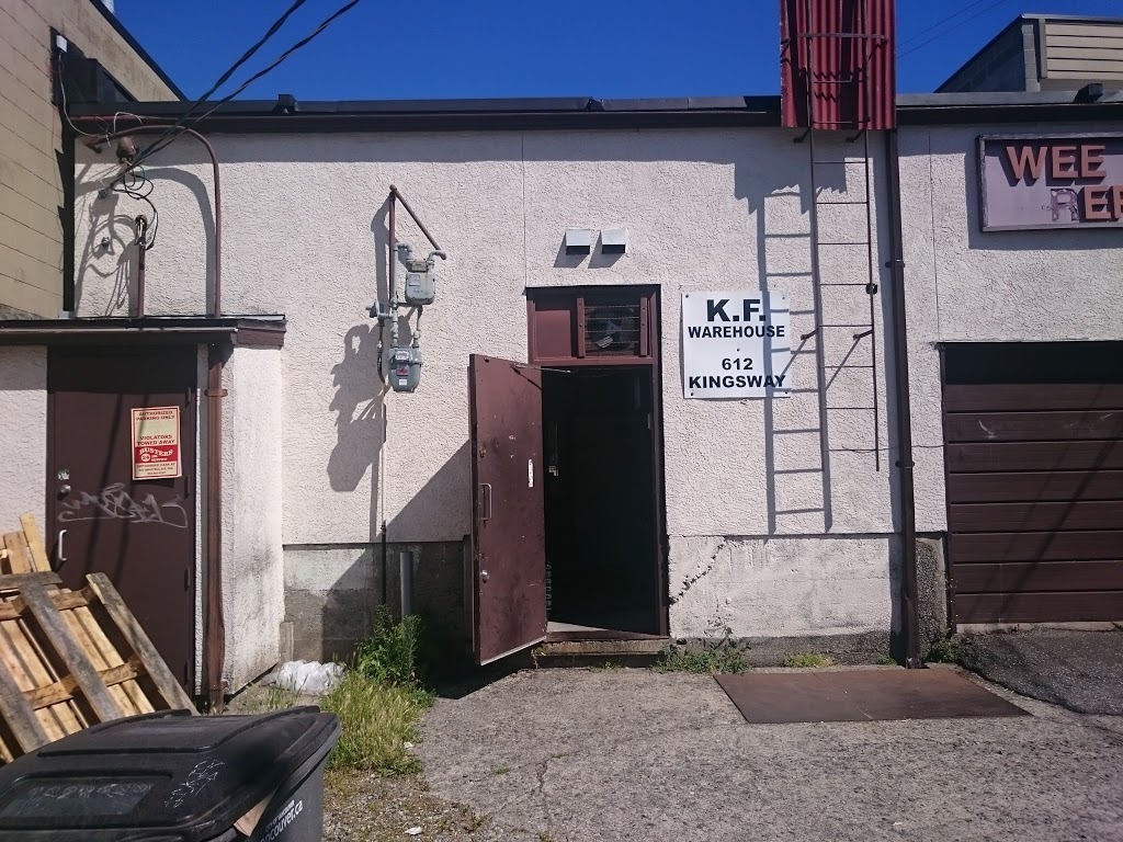 Kosher Food Warehouse | 612 Kingsway, Vancouver, BC V5T 3K4, Canada | Phone: (604) 709-9889