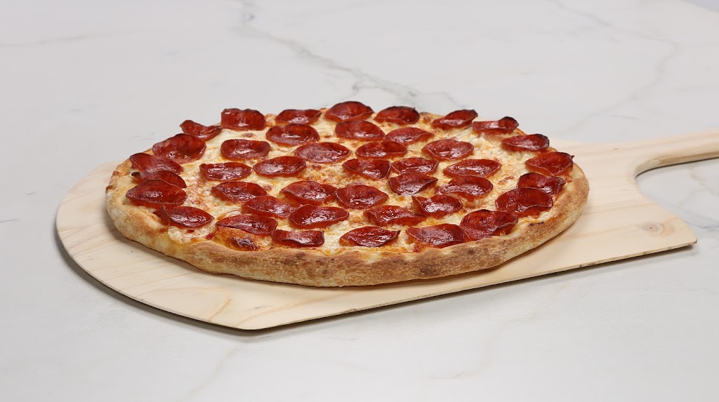 Pizzaville | 483 Dundas St W, Oakville, ON L6M 4M2, Canada | Phone: (416) 736-3636