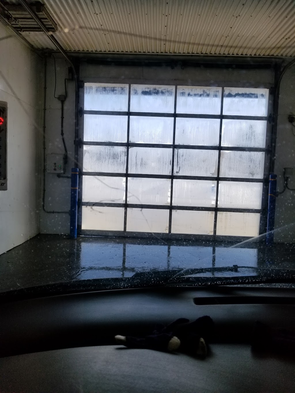 Full Throttle Car & Truck Wash | 5014 46 Ave, Taber, AB T1G 2A6, Canada | Phone: (403) 223-3993