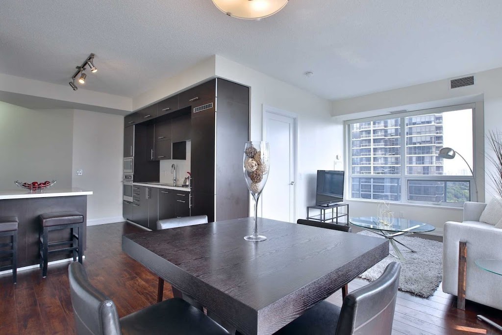 ZAVI Homes - Andrey Zavidovskiy | 7890 Bathurst St, Vaughan, ON L4J 0J8, Canada | Phone: (647) 205-2012