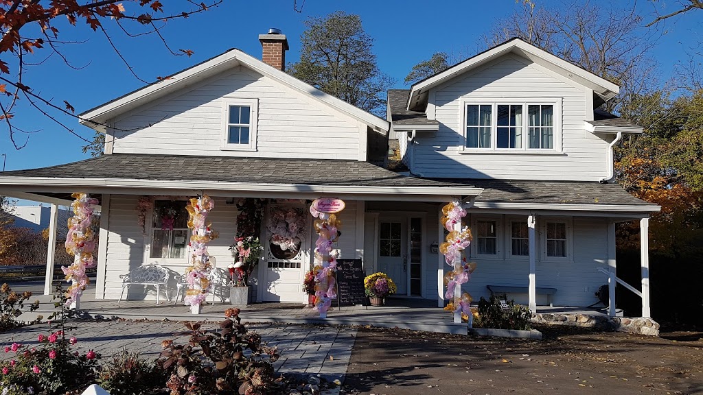 Sugar Tiers | 32 Frank Endean Rd, Richmond Hill, ON L4S 1X4, Canada | Phone: (416) 816-8270