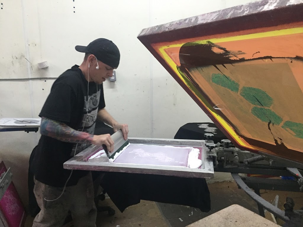 R&P Prints Screen Printing Services | store | 620 Supertest Rd, North York, ON M3J 2M5, Canada | 8776465111 OR +1 877-646-5111