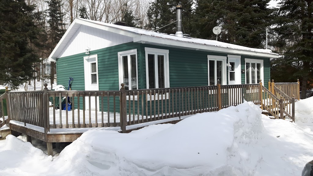 Couvreurs Vezina & Fils Inc | 111 Chemin de la Pension, Lantier, QC J0T 1V0, Canada | Phone: (819) 326-3530