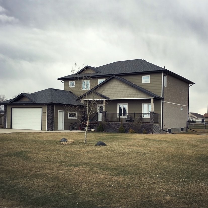 Muys construction | 2020 MB-26, Saint François Xavier, MB R4L 1B2, Canada | Phone: (204) 981-3294