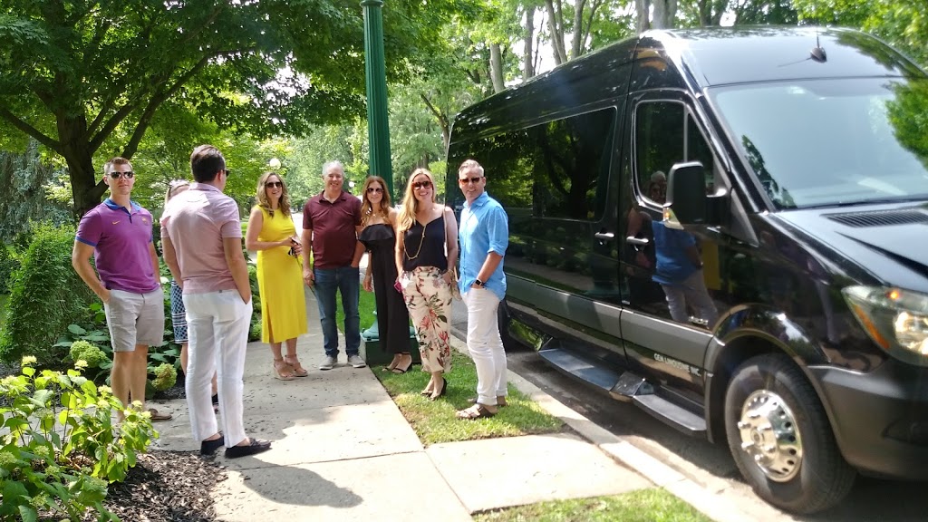 Gem Limousine | 4325 Harvester Rd Unit 18C, Burlington, ON L7L 5M4, Canada | Phone: (905) 815-9447